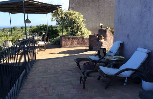 Fiumefreddo di Sicilia Villa | Borgo degli Aranci - An enchanting group of restored farmhouses