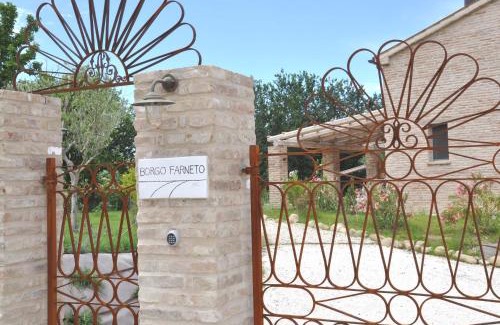 Serra de' Conti Apartment | Borgo Farneto
