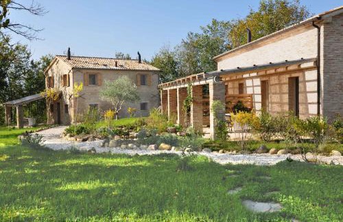 Serra de' Conti Apartment | Borgo Farneto