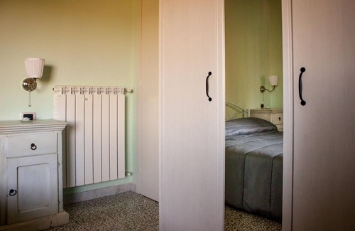 Baselice Bed & Breakfast | Borgo Sciugolo B&B Sun Room