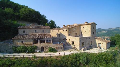 Macerata Feltria House | Borgo Storico Cisterna
