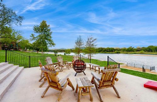 Kingsland House | Born Country
