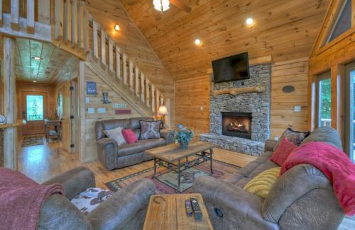 Foxfire Estates House | Born In The Rockies - Cuddleup
