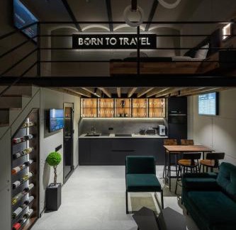 Chernovtsy Apartment | Born to travel apartment