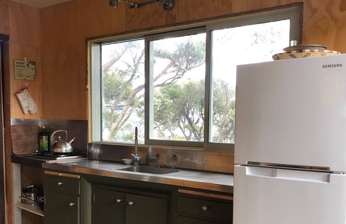 Tryphena Ski Chalet | Borneo Bungalow