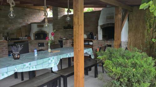 Balatonboglar House | Borostyán Nyaralóház Balatonboglár