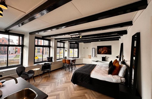 Zwolle City Centre Bed & Breakfast | Borrel & Bed Onder zeil