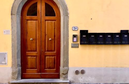 Ponsacco Apartment | Borri Apartment, Trilocale access. con posto auto