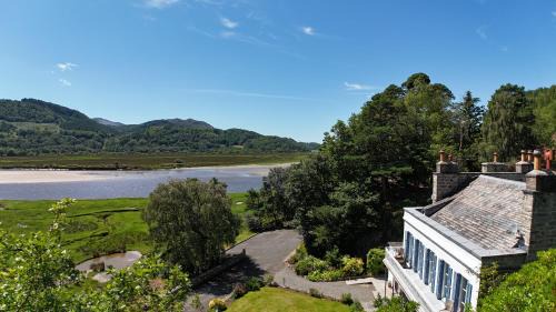 Taicynhaeaf House | Borthwnog Hall