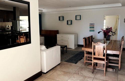 Parow Villa | Bosch Villa