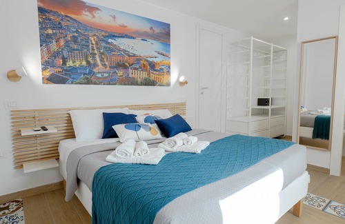 Boscotrecase Bed & Breakfast | Bosco Mattavona b&b an oasis of peace suspended between sky and sea.