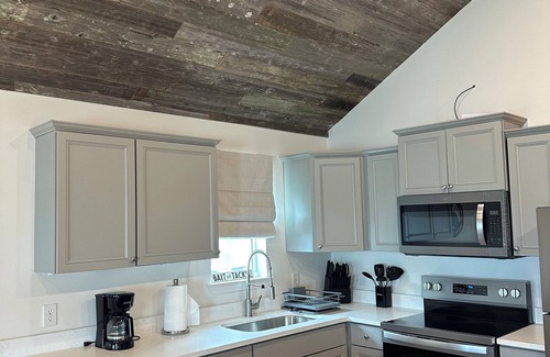 Venice Boat Rental | Boscoyo 2 - 3 Bedroom/2 Bath Houseboat in Venice Marine