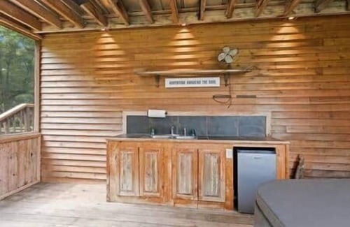 Carencro Cabin | Boscoyo Cha-teau Cabin