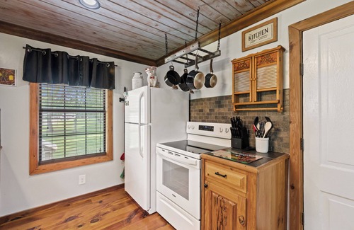 Carencro Cabin | Boscoyo Chateau Cabin