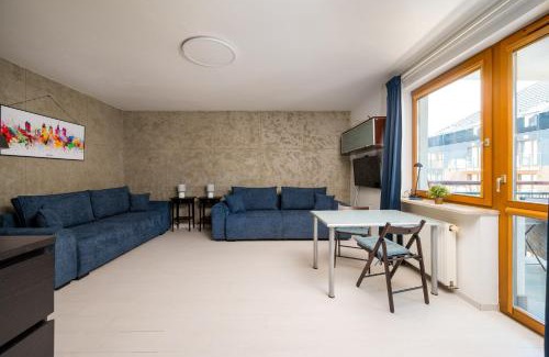 Praga Apartment | Boska Kładka Apartment by Bookinghost