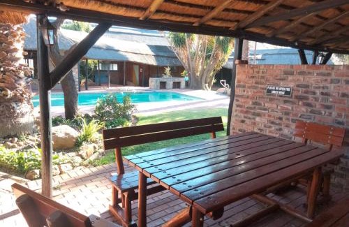 Moqhaka Cabin | Boskoppie Lion & Tiger Reserve