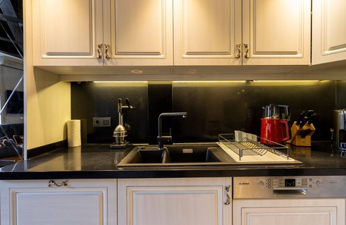 Ortakoy Villa | Bosphorus View Duplex w Terrace in Ortakoy