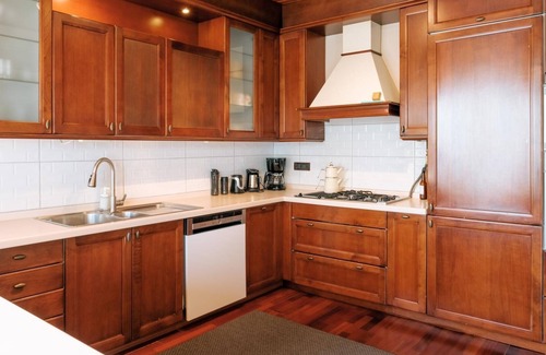 Sariyer House | Bosphorus View House with Garden 5 min to Coast