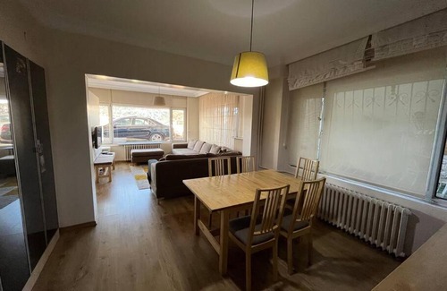 Cengelkoy Mahallesi Apartment | Bosphorus waterfront flat, Cengelköy