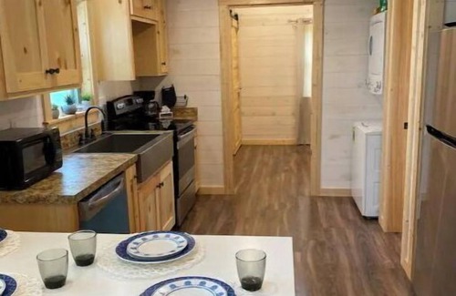 Granbury Cabin | Bosque Breeze
