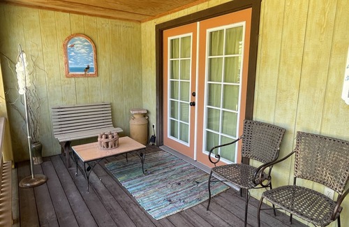 Morristown House | BOSQUES BUNGALOW A birder's delight! Near Wickenburg, AZ 1 of 3 casitas
