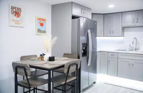 Revere House | Boston 3BDR/2BA/10-min to Airport/Free Parking