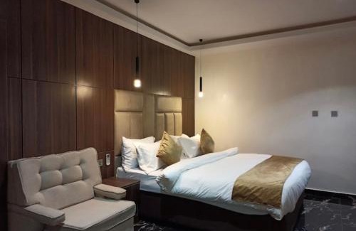 Obosi Hotel | Boston Hills Resort & Hotel