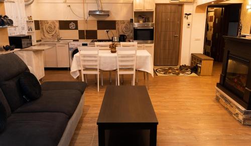 Vulcan Apartment | Bota Apartments