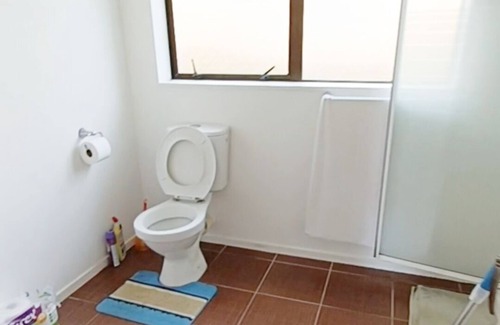 The Gardens House | Botanic Gardens Rooms Close to Airport