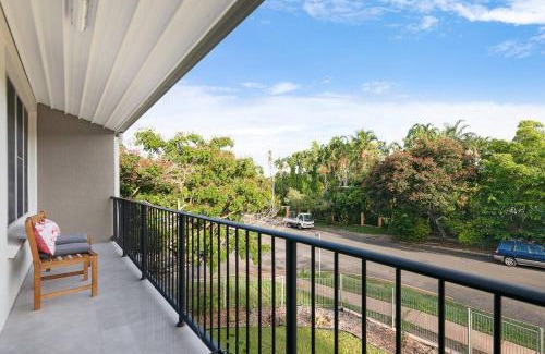 Rapid Creek Apartment | 'Botanica Aguila' Chic Nightcliff Balcony Pad