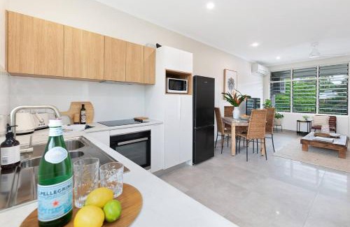 Rapid Creek Apartment | 'Botanica Aguila' Chic Nightcliff Balcony Pad