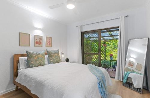 Edge Hill Apartment | Botanical Bliss