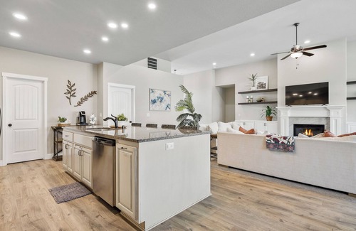 Tri-Cities House | Botanical Breeze - Spacious Home in Kennewick