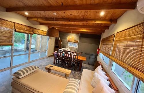 Villa Elisa House | Botanico