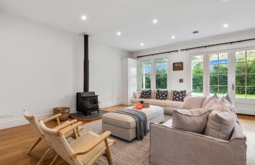 Spring Creek House | Botham's Beauty - Blenheim Holiday Home