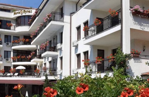 Sunny Beach Villa | Botique Villa Maria Revas
