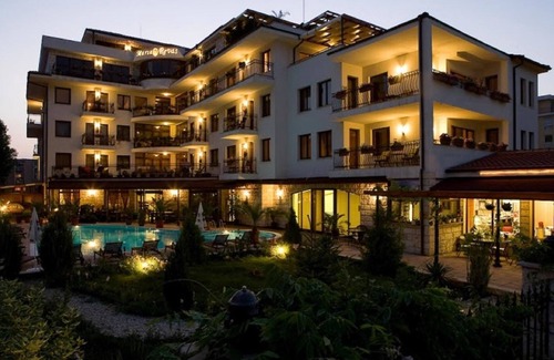 Sunny Beach Villa | Botique Villa Maria Revas
