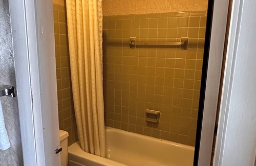 Botkins Hotel | Botkins motel