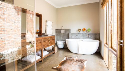 Klein Brak River Cabin | Botlierskop The Village Lodge