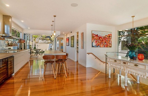 Hardys Bay House | 'Bouddi Galing' by Accom Holidays