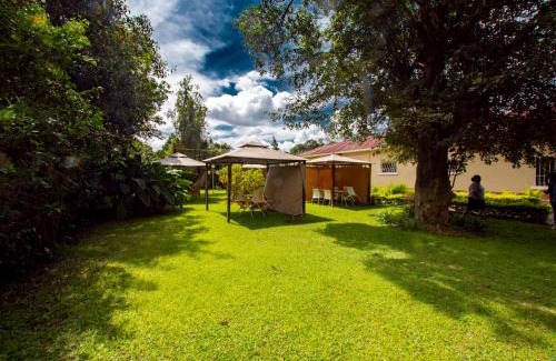Lubumbashi Hotel | BOUGAINVILLA Boutique Hotel & Restaurant