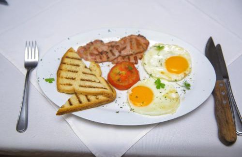 Lubumbashi Hotel | BOUGAINVILLA Boutique Hotel & Restaurant