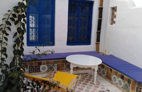 Hammamet House | Bougainvillea-Jasmine House