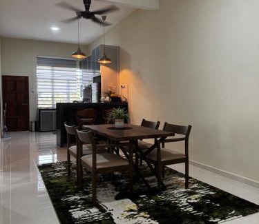 Kampung Pondok House | Bougainvillea Rest House Perlis
