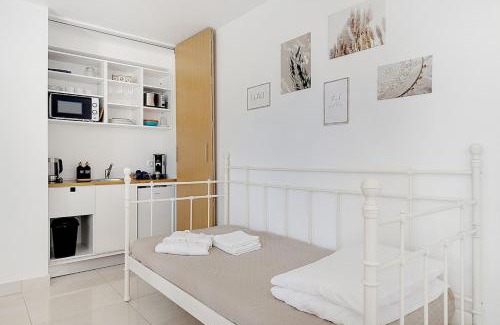 Portimao Apartment | Bougainvillea Suite
