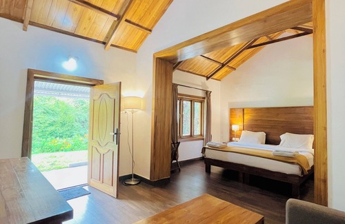 Fern Hill Resort | BouganVilla