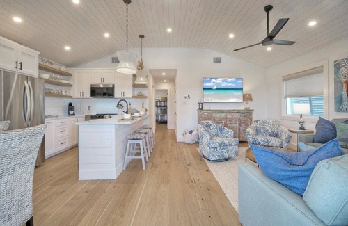 Leeward Sands House | Boujee Pelican by AvantStay | Pool+Game Room+Views