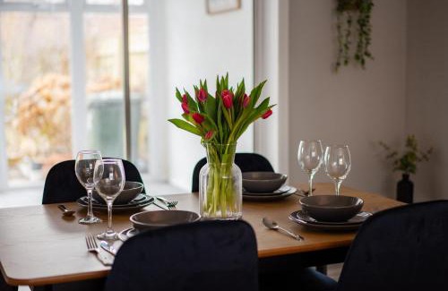 Redcar House | Boulby House 1 mile from TeesWorks