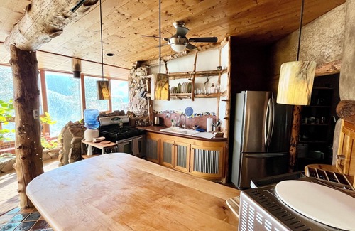 Boulder House | Boulder's Only Earthship~Handcrafted, Non-toxic, Indoor Gardens, Outdoor Hot Tub