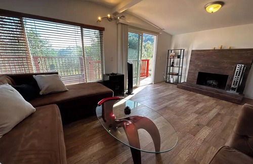 Simi Valley House | Boulders Views,Patio, peaceful